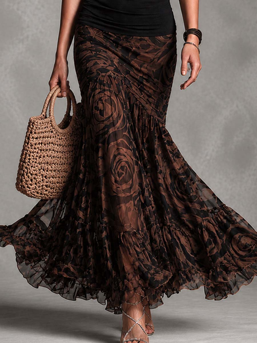 Rossana | Conjunto Dos Piezas Top Halter Negro y Falda Maxi de Malla con Rosas