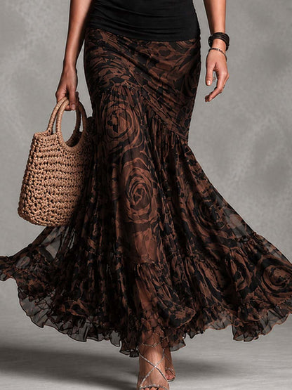 Rossana | Conjunto Dos Piezas Top Halter Negro y Falda Maxi de Malla con Rosas
