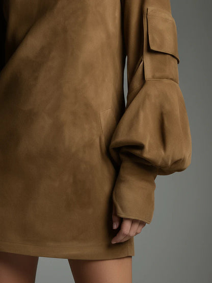 Emilia - Minivestido holgado de ante con cuello alto