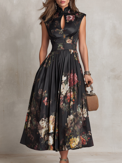 Abito Midi in Satin Pieghettato con Collo a Chiave Nera