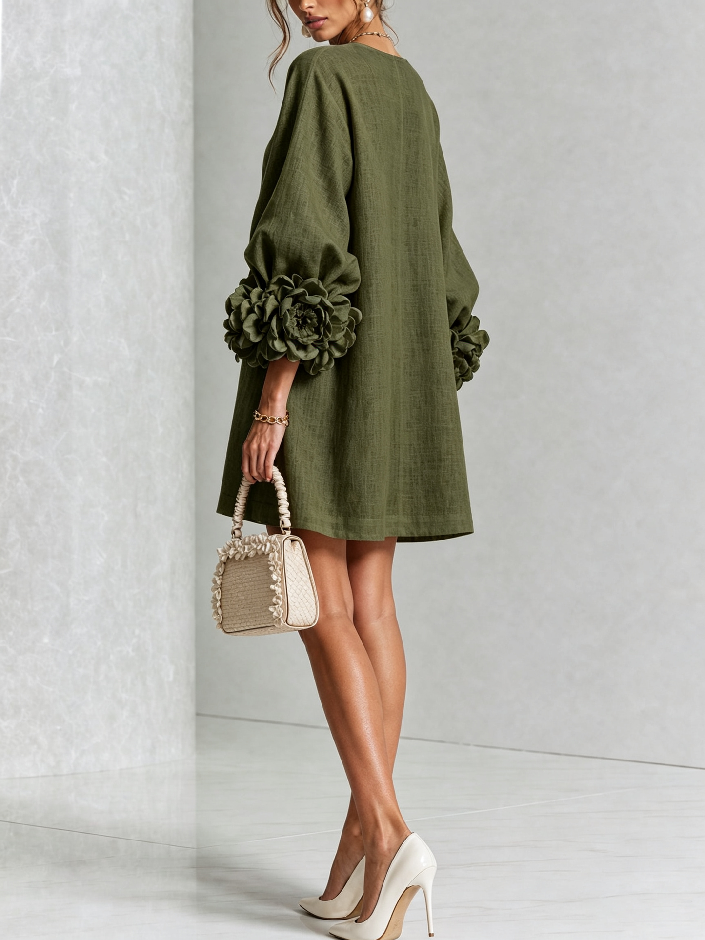 Lola | Mini Vestido con Estampado Floral y Cierre de Botones