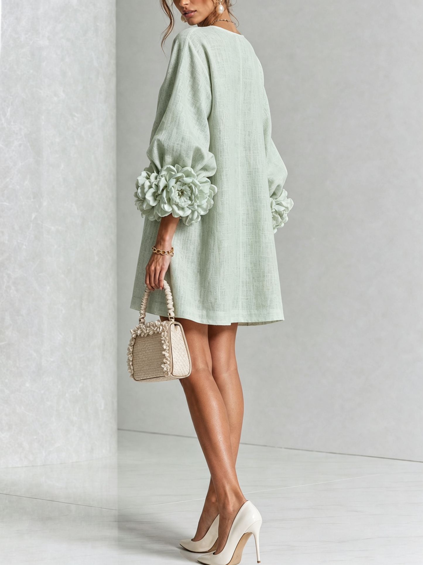 Lola | Mini Vestido con Estampado Floral y Cierre de Botones